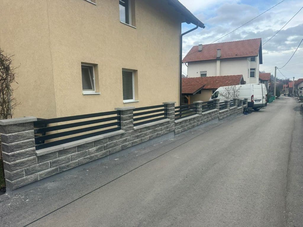 Aluminijska ograda - Banovići